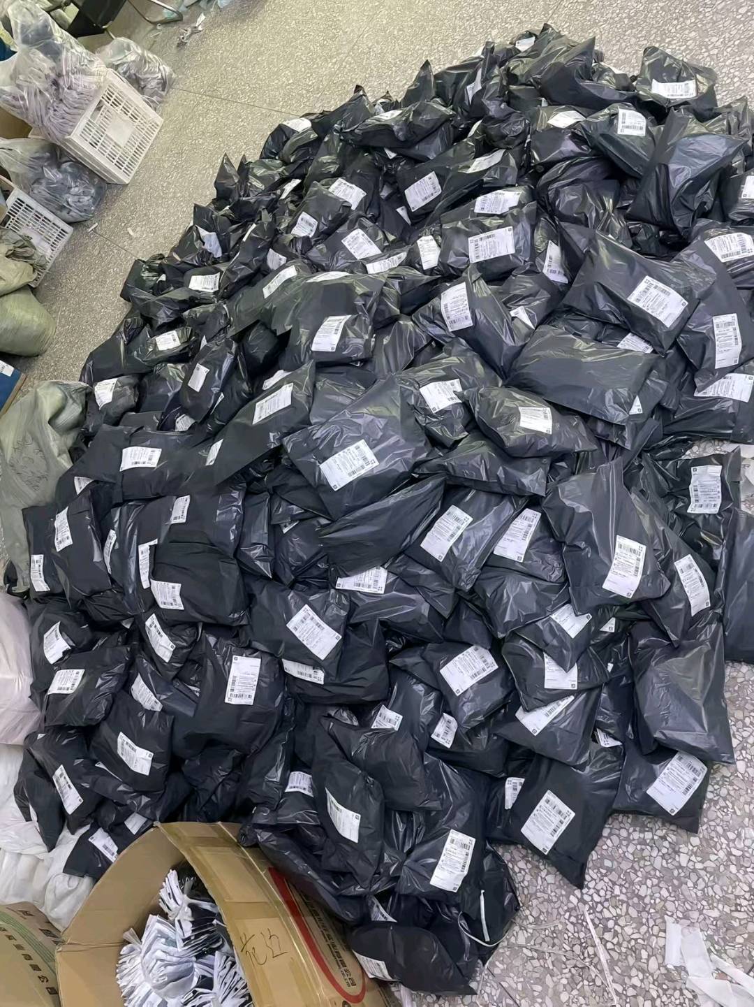郭凯悦找合伙人拼多多店铺合作共赢免费合作/利润你9我1/小白可做 /需成年