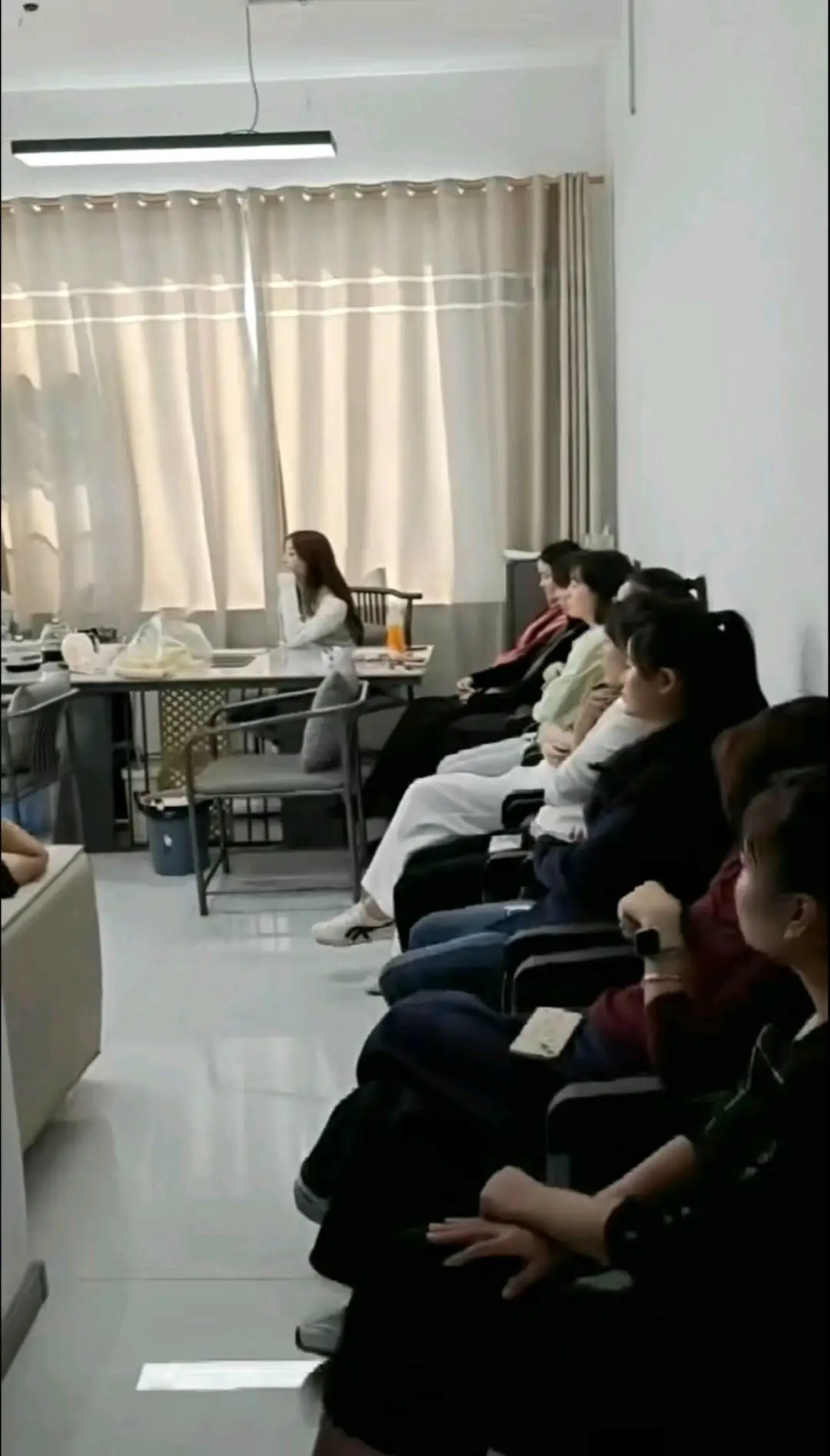 刘先生语聊项目, 新创玩法,纯绿色,合作模式不收费