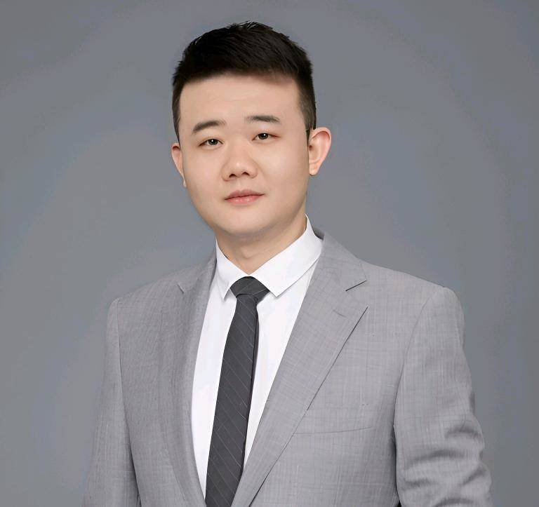 u客直谈实名认证杨先生