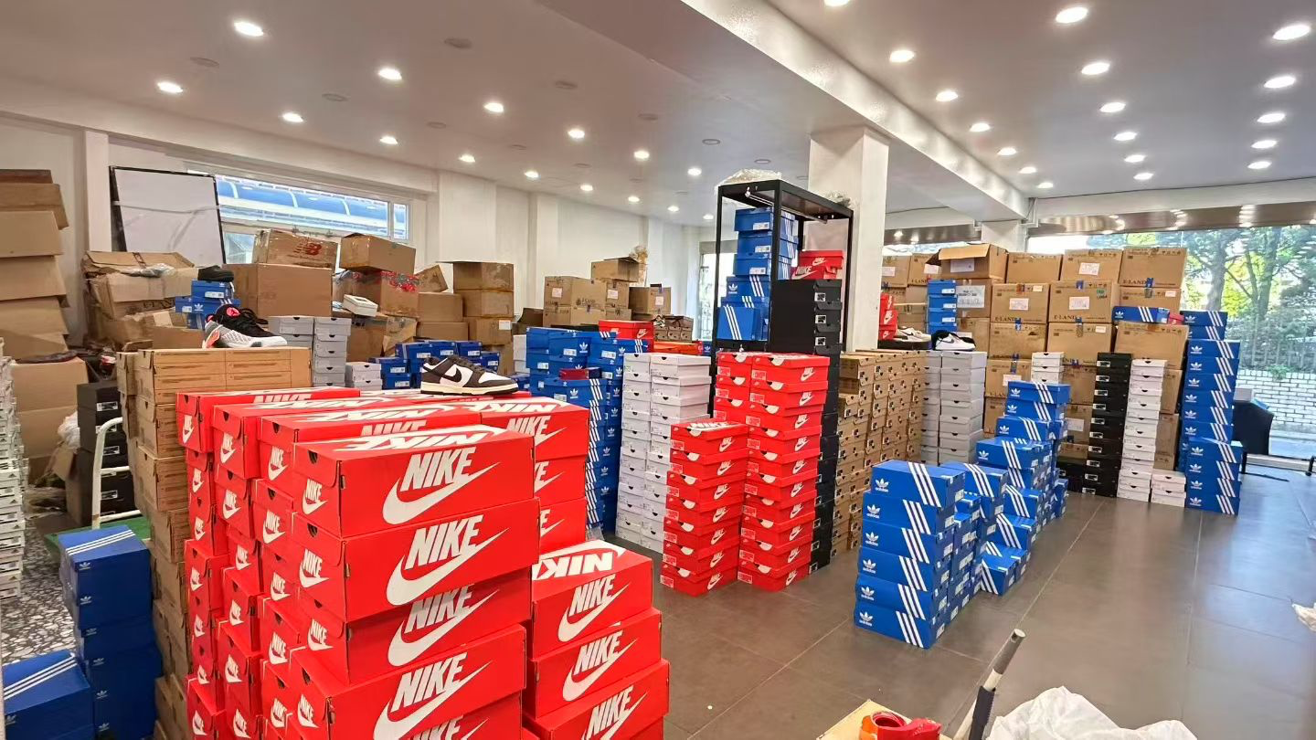 甄建瑜得物没有货源的来对接啦可带新手小白