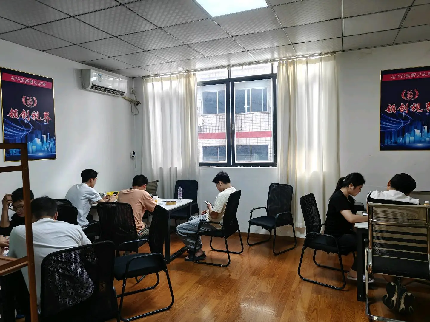 杨先生官方APP拉新整合渠道,全行业优质资源1500+款,独立后台有保障