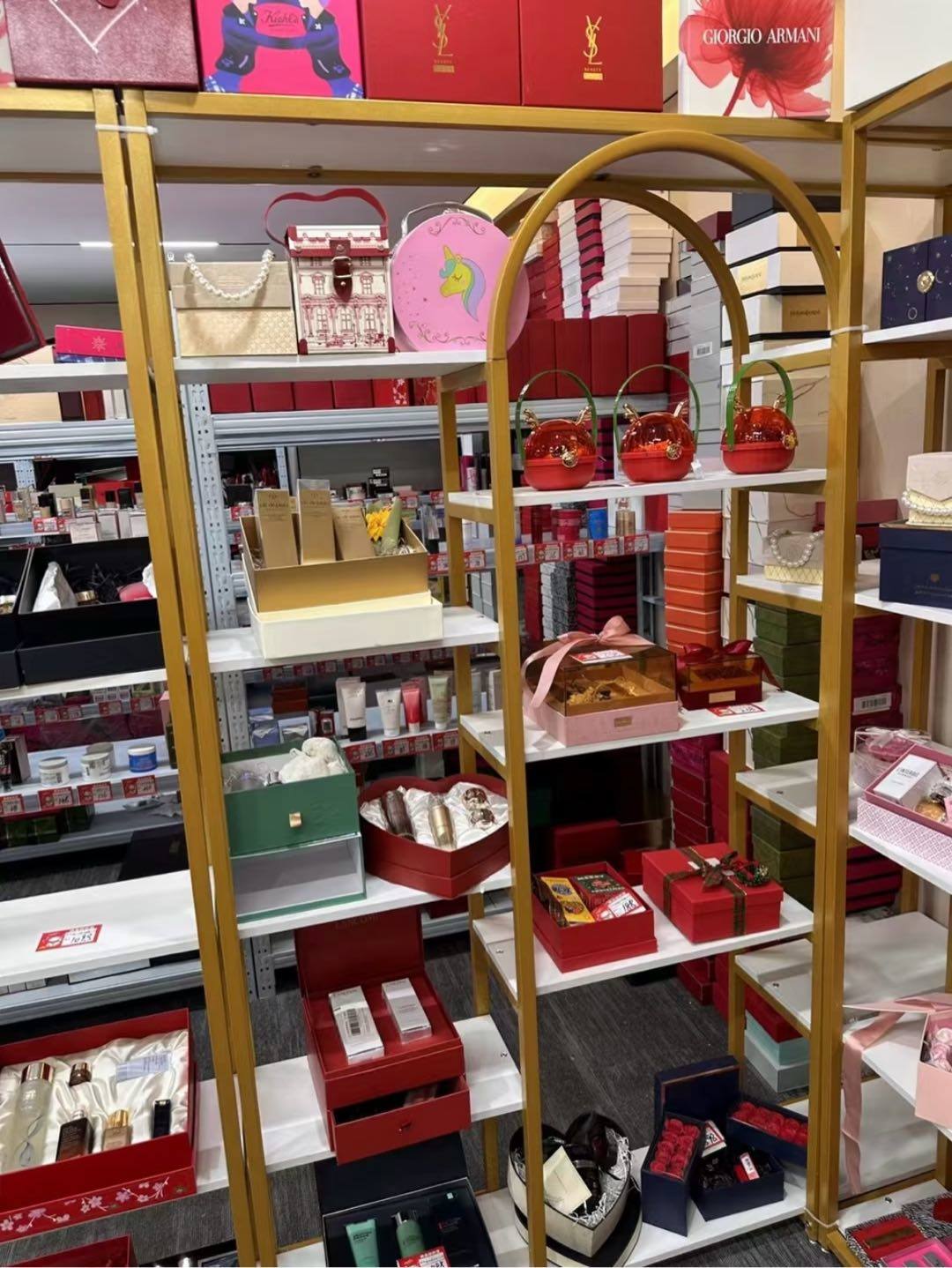 王先生品牌货源临期**美妆2-3折左右，0元加盟费，一件代发