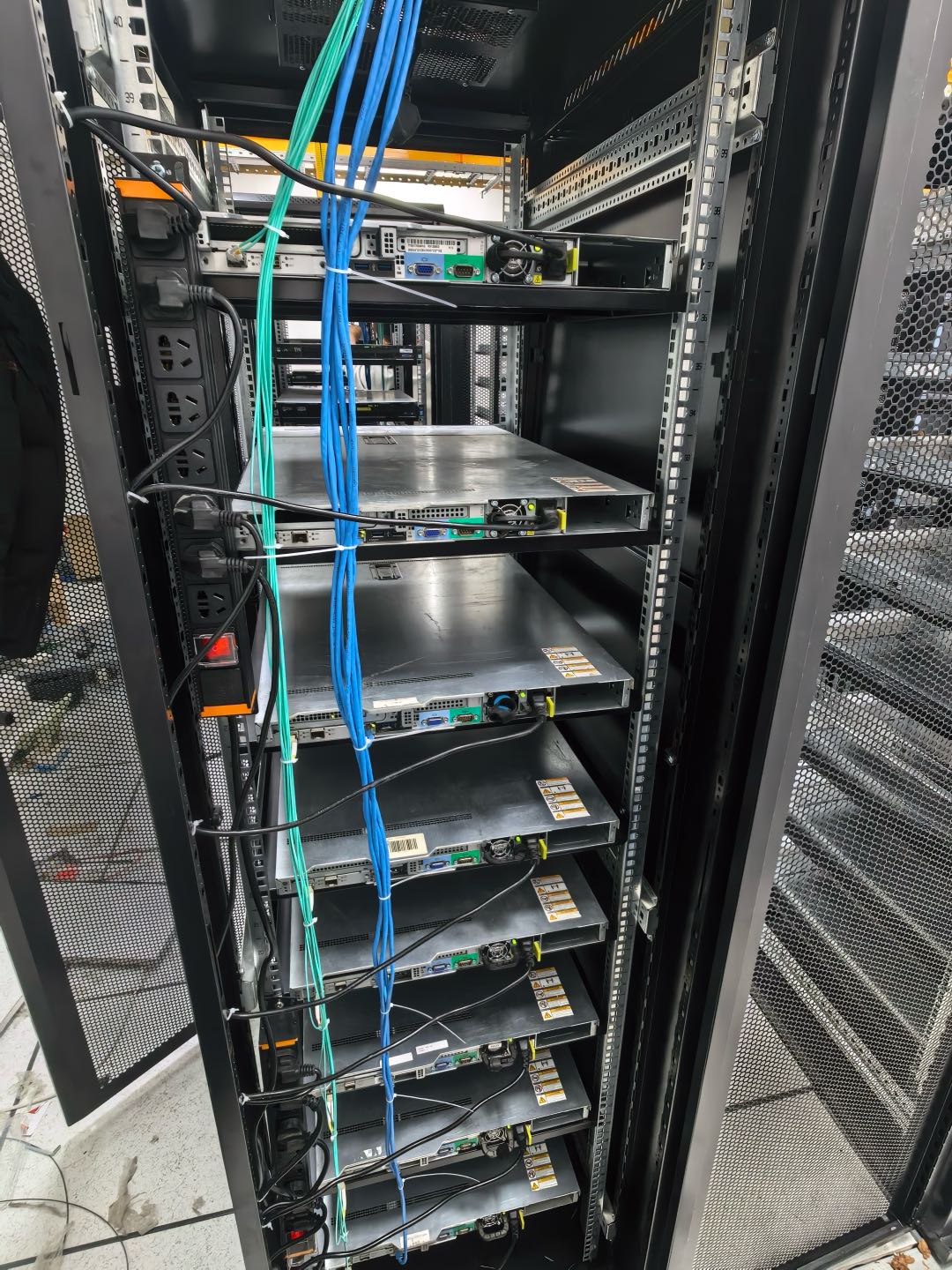 成先生招募资方合伙人，互联网赛道共建机房，起步需35个