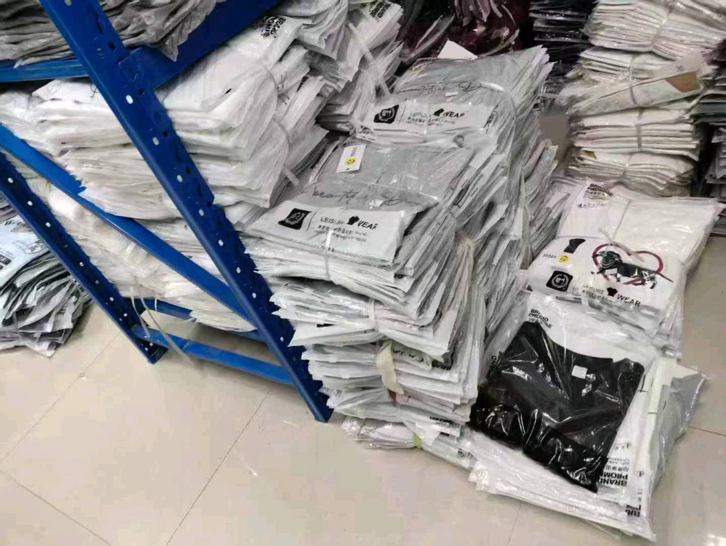 王先生女装源头工厂新品，欢迎品牌、批发、电商、摆摊主播合作
