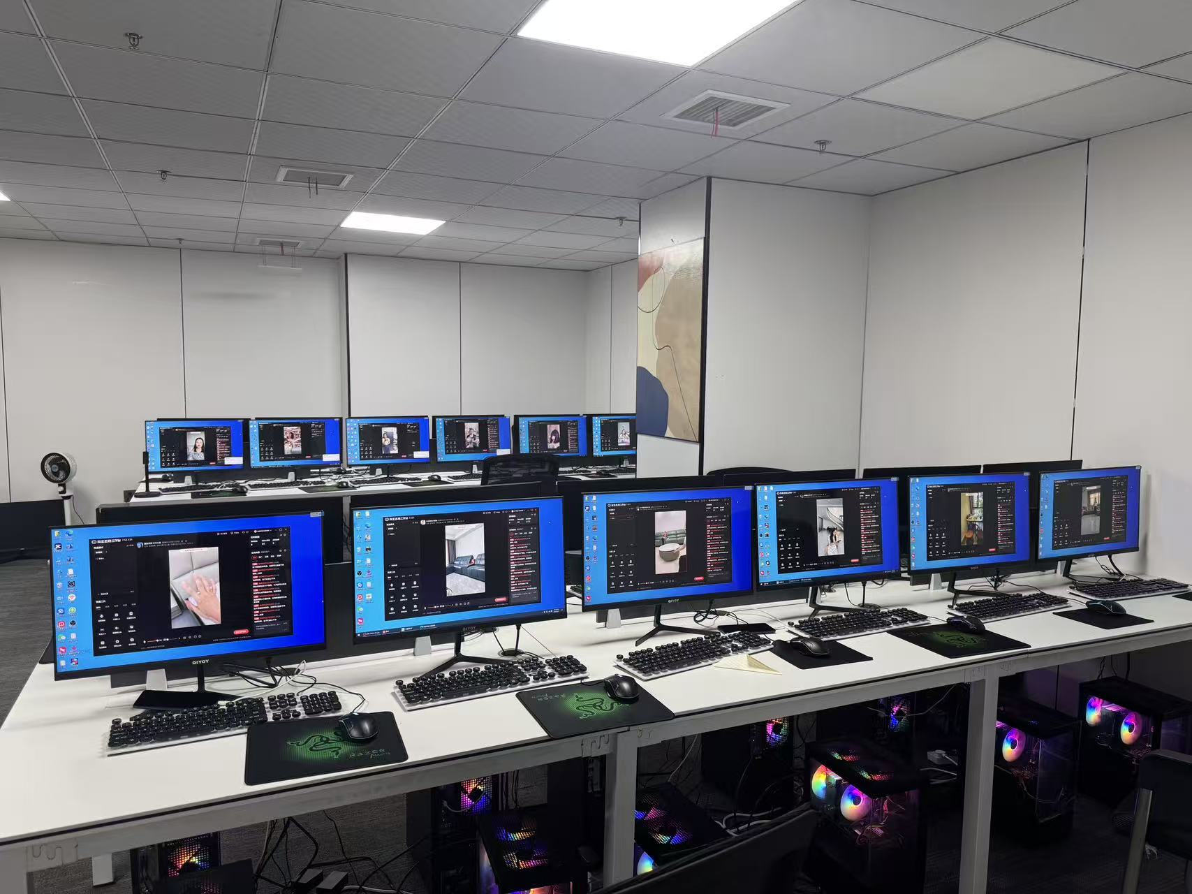 吴先生找合伙人纯无人直播带货.不投流.一人可操作10个直播间.源头技术