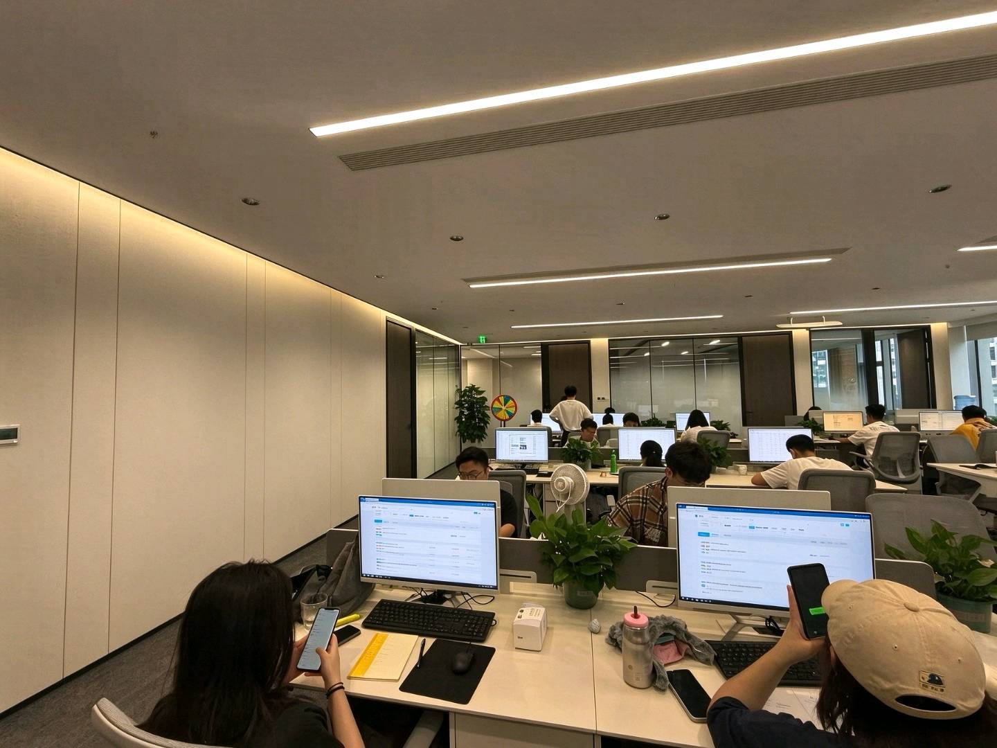 储先生其他供需线上荐岗|上班之外多一份收入,不受地域限制有人带,居家就能操作