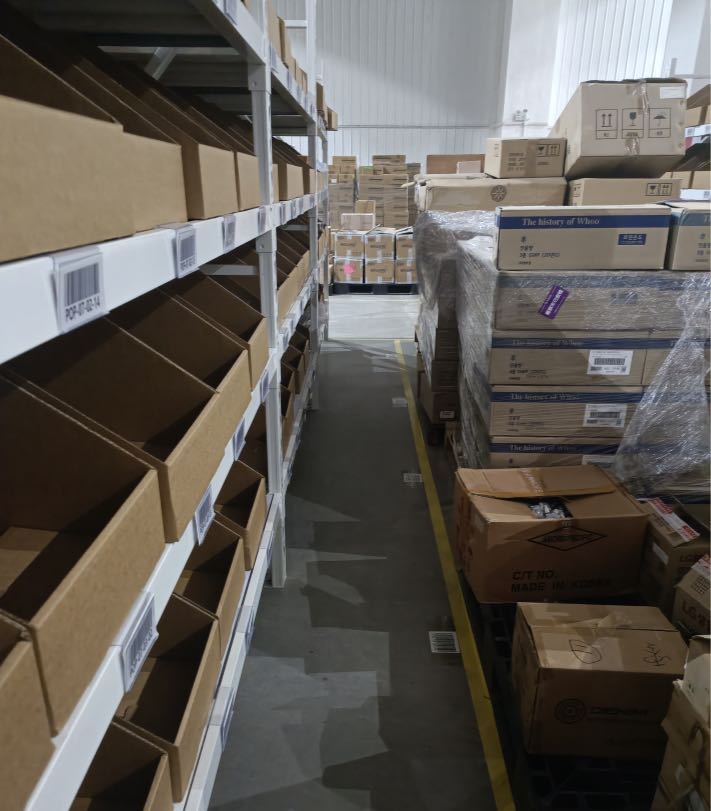 曾俊杰国际一线品牌美妆一般贸易包邮代发，可提供场地溯源，寻各私域渠道