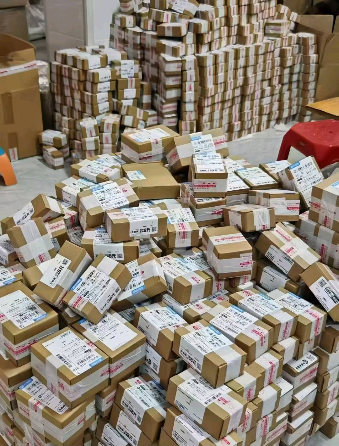 陈令恺品牌货源一手货源,支持一件代发招募分销代理