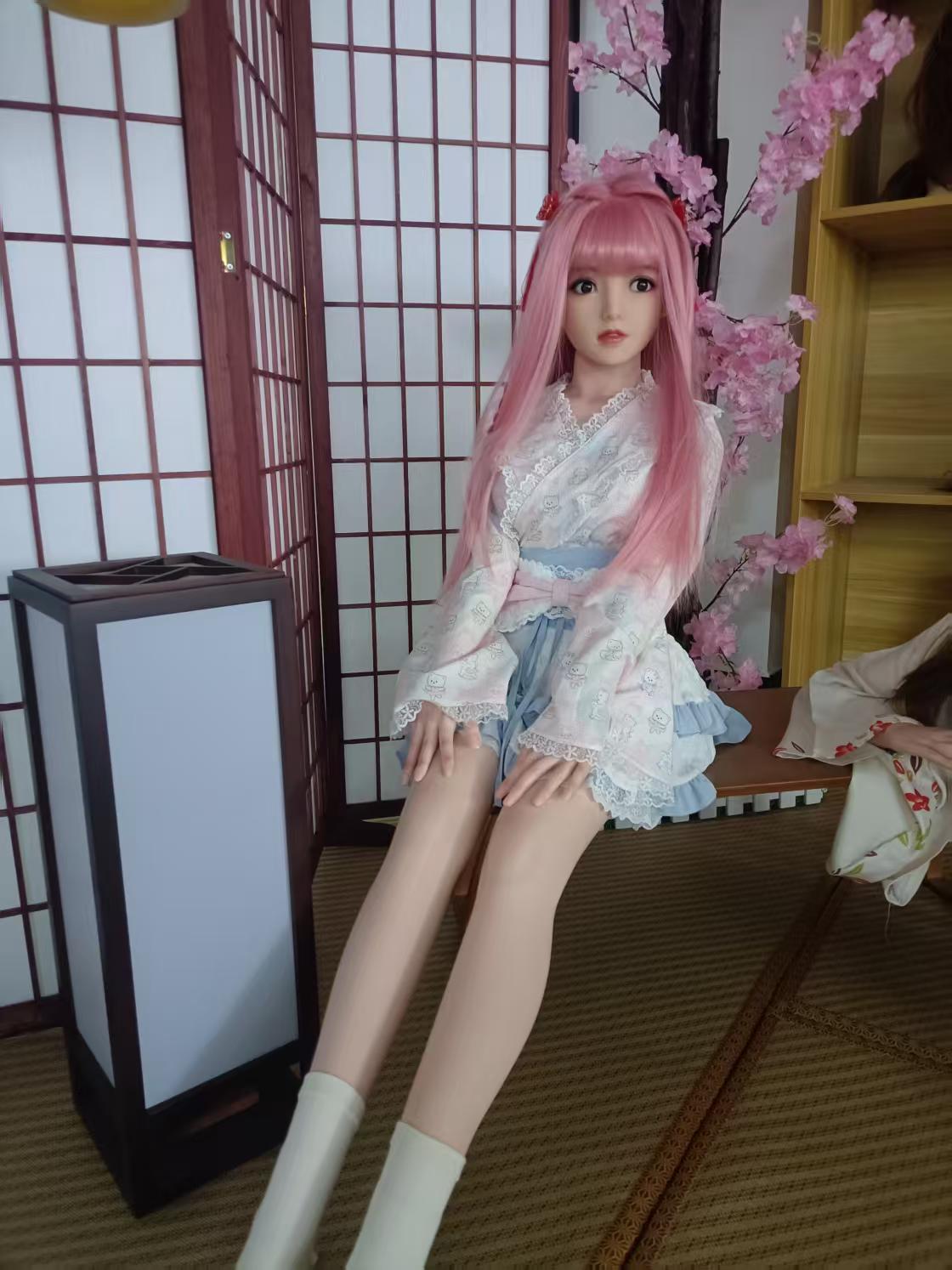 黄先生品牌货源手办娃娃