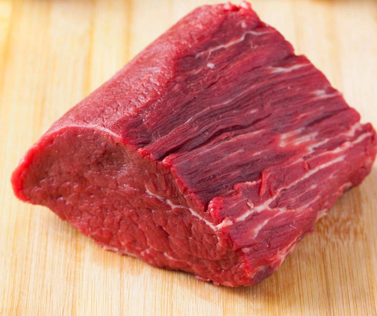 孙成龙品牌货源幼稚牛肉销售