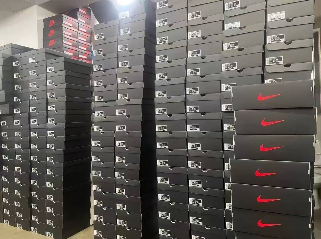 刘军宏其他供需得物搬砖