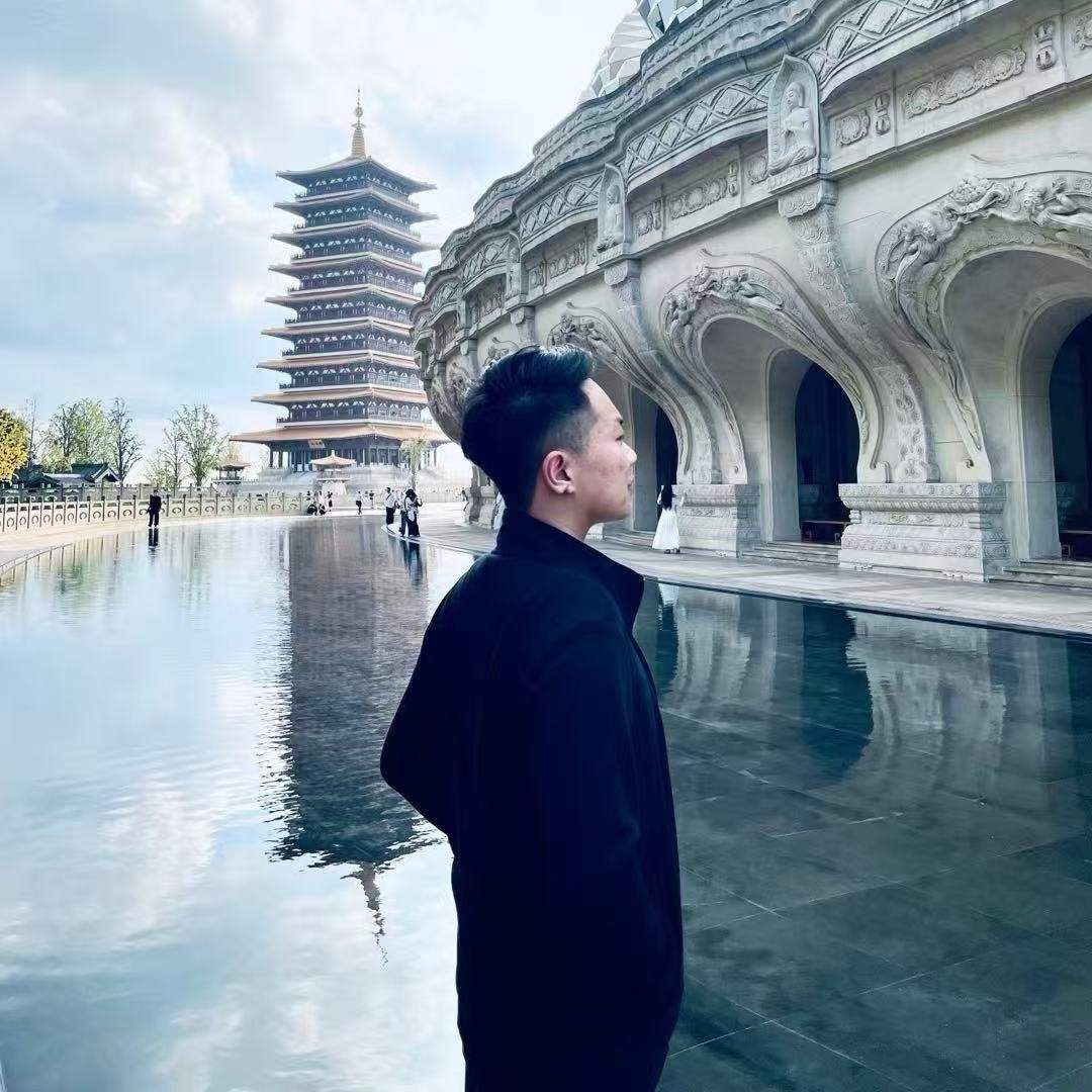 李先生