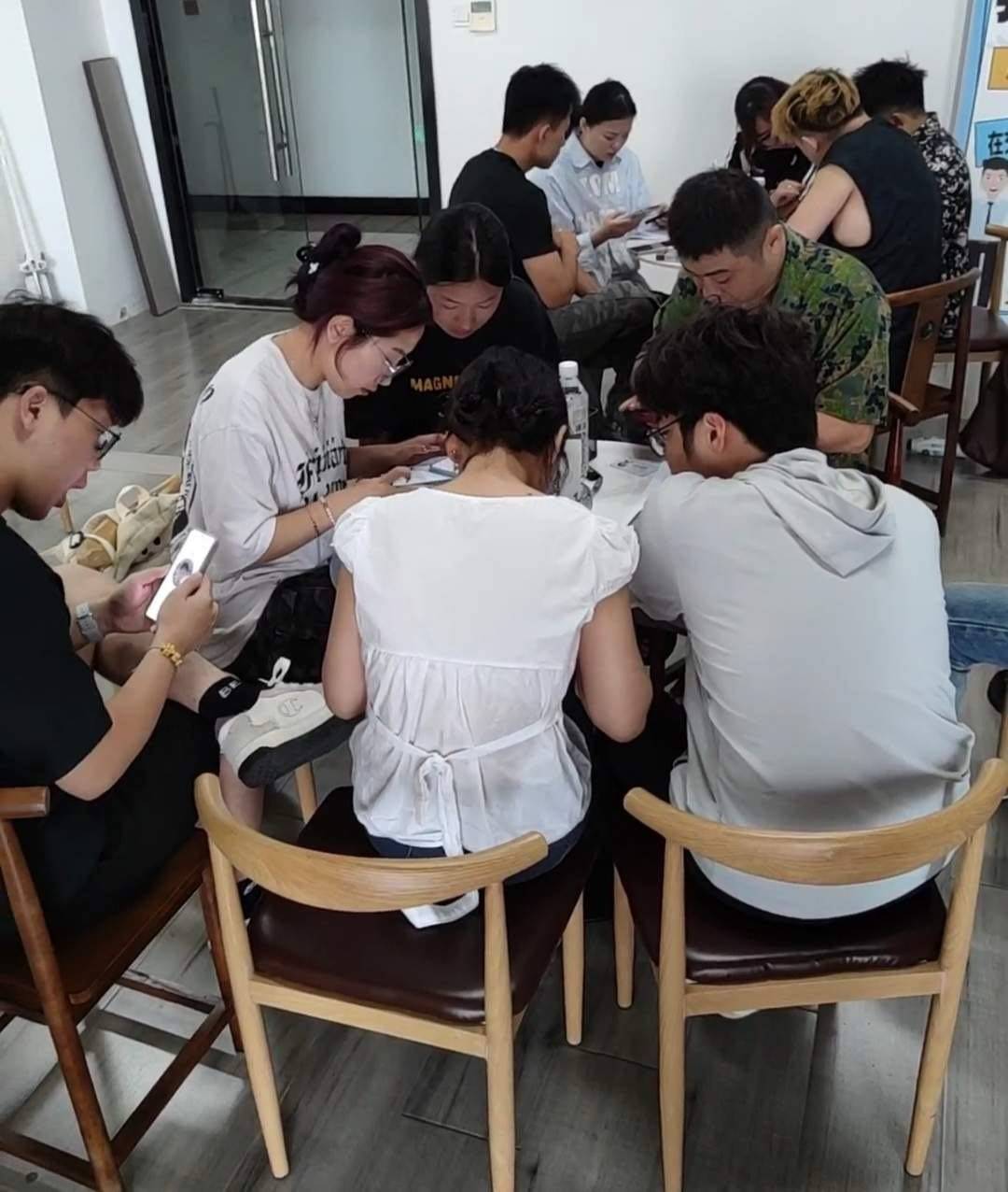 卢凯伦app拉新，app下载可合作，可兼职，全程免费不收取一分钱