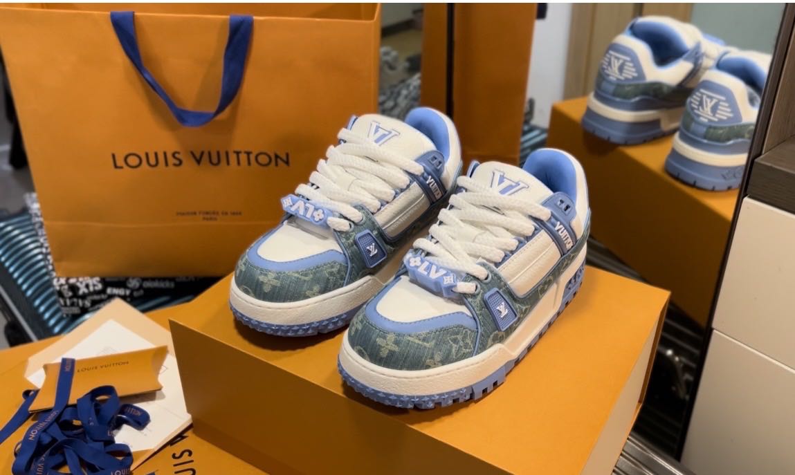 袁先生品牌货源奢饰品鞋子包包你只负责卖 发货我来