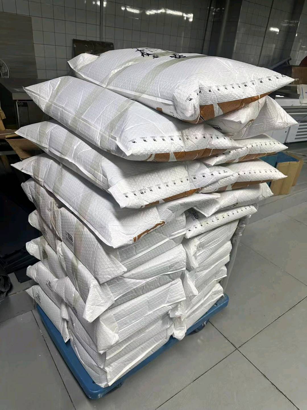 蒋先生电商搬砖！包出单 包真品 包售后，支持鉴定