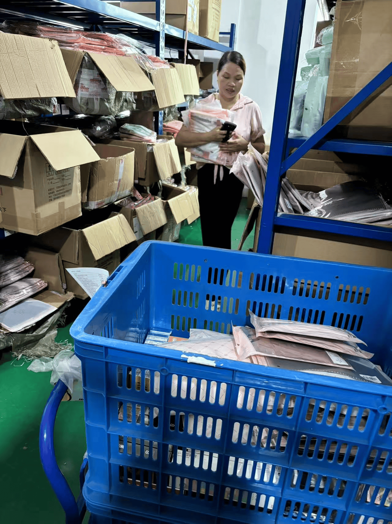 莫先生情侣用品全品类供应链，可扶持美团开店，不加盟，轻资产，有保障，一人公司