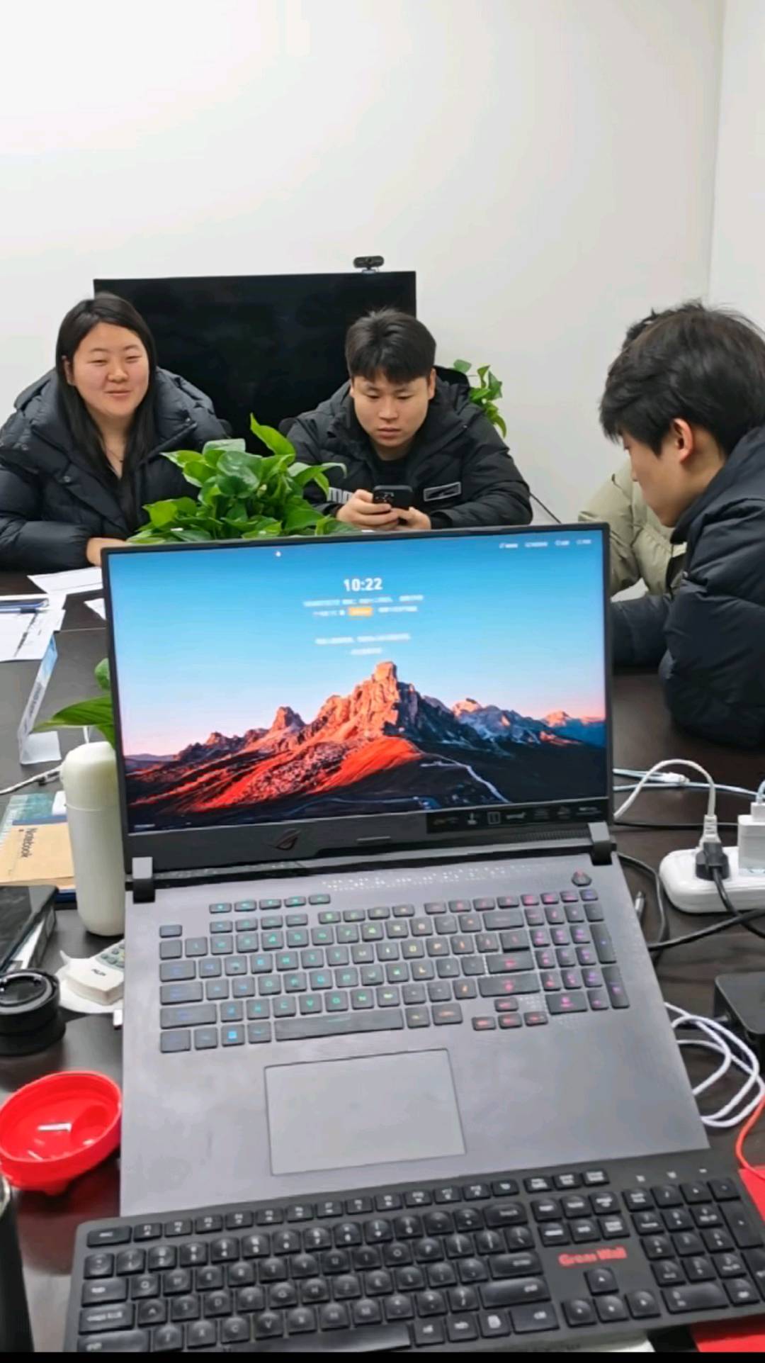 姜先生其他供需7年头部企业，1000+官方渠道 T+0结算 品牌搭建支持