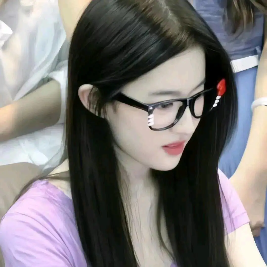 李女士