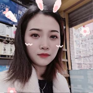 黄女士