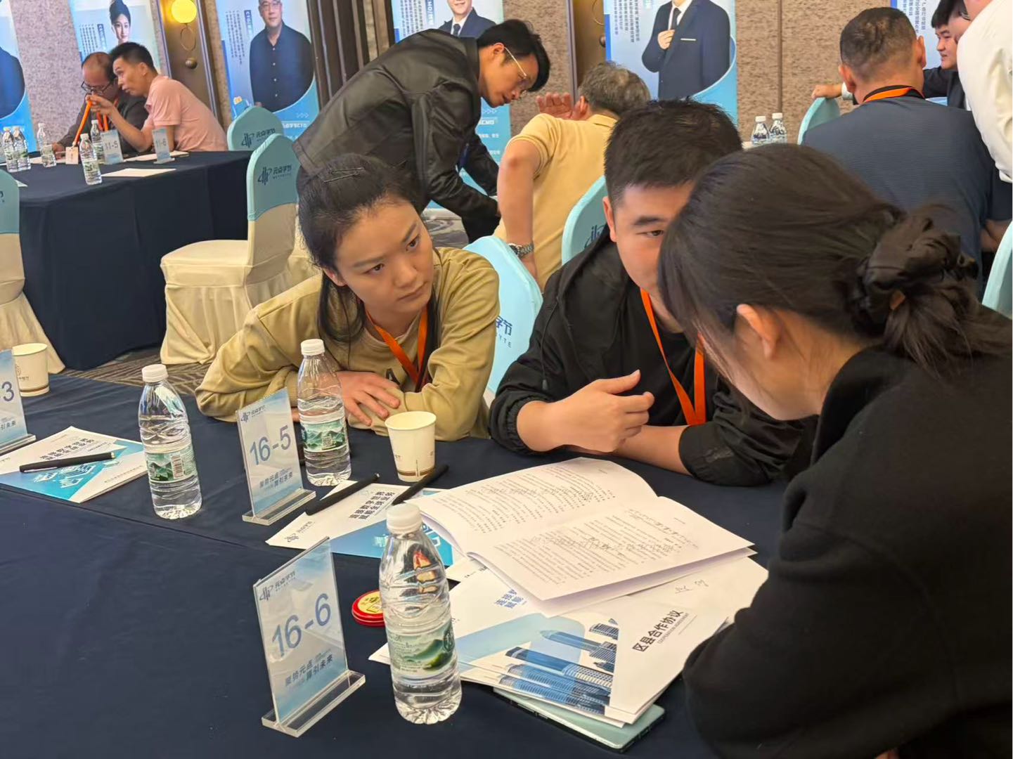 刘先生算力设备，每天每台稳定2-5米，招募区县合伙人，共享万亿市场红利