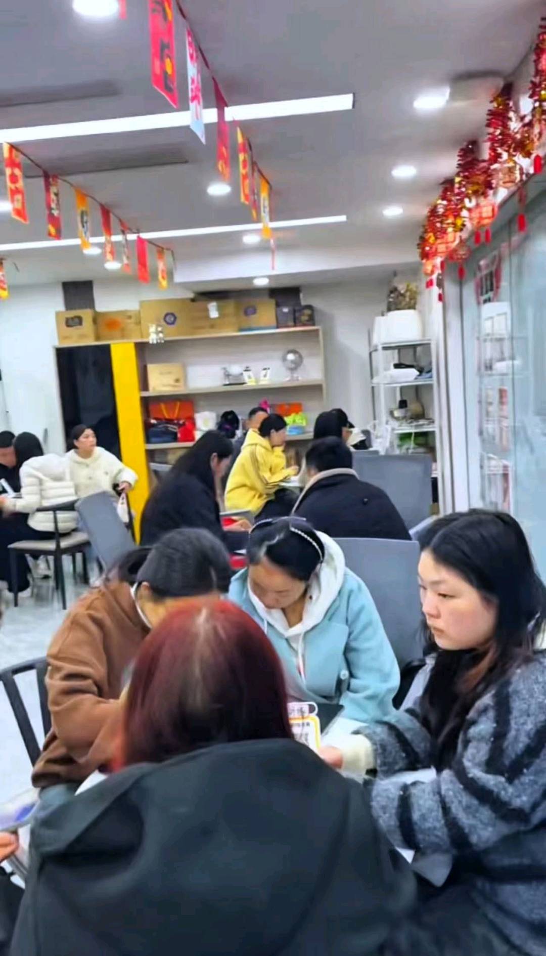 李星星找合伙人APP拉新官方平台上千款纯绿色一手资源