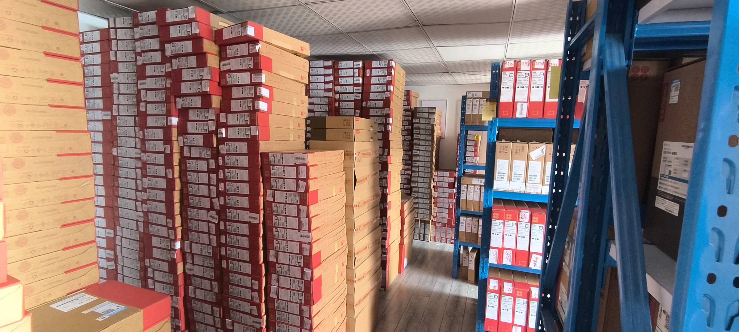 杨宽品牌货源联想 华为笔记本批发