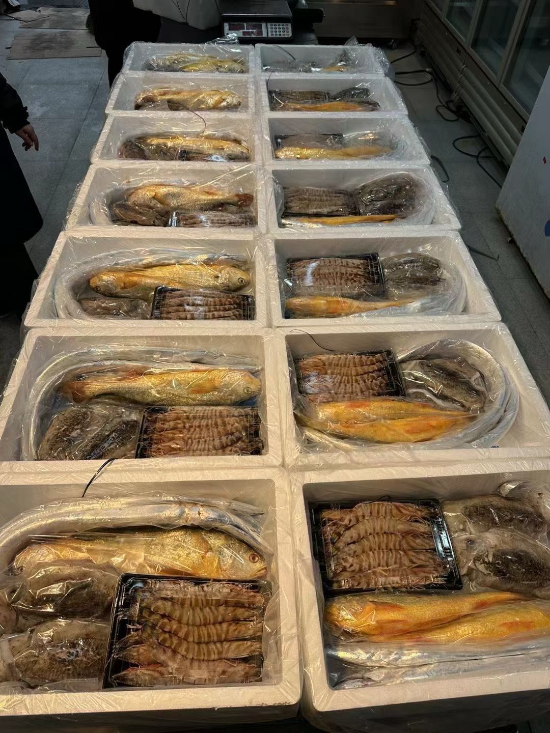 朱幸荣品牌货源海鲜礼包 礼盒