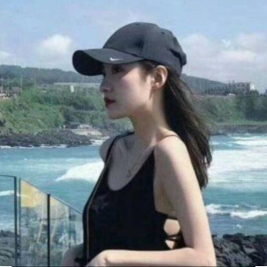 张女士