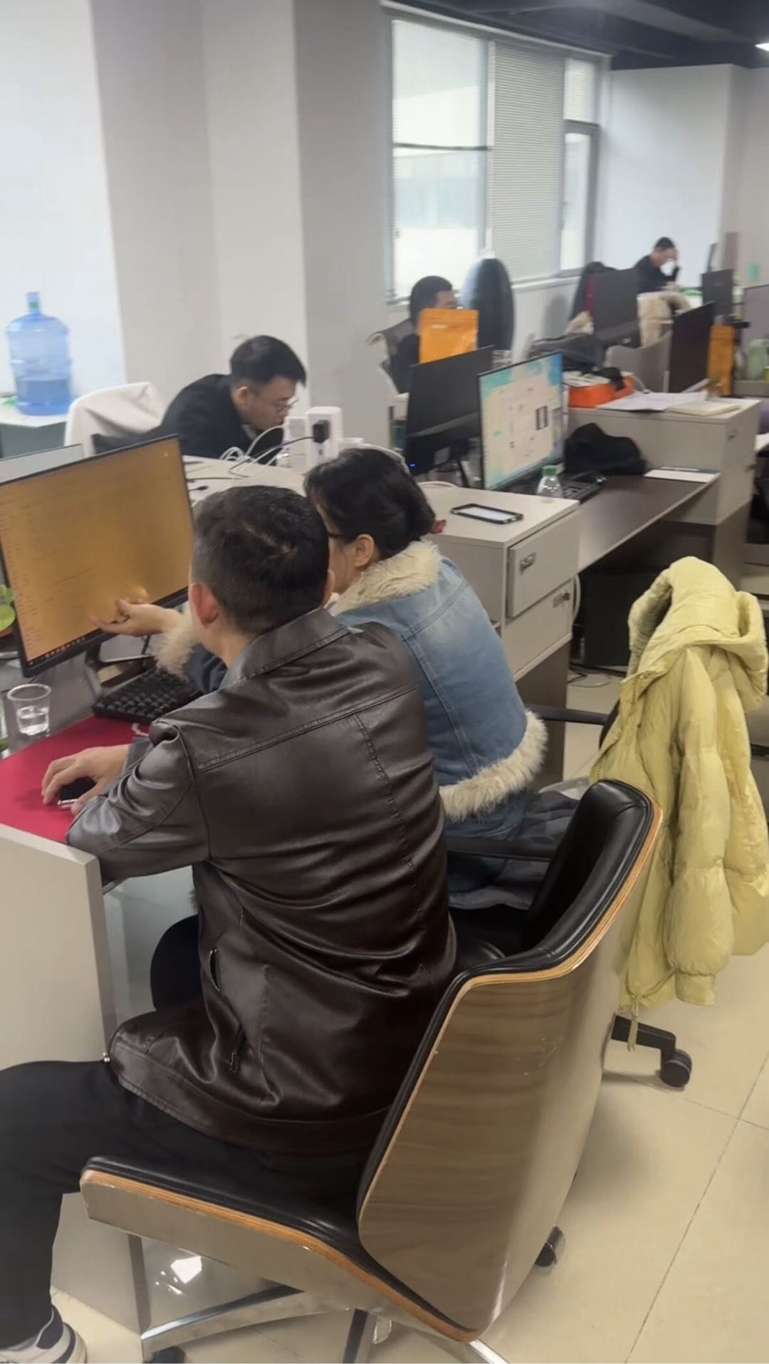 孙路其他供需拼多多虚拟店群项目，零成本运营+自动发货，高效收益模式