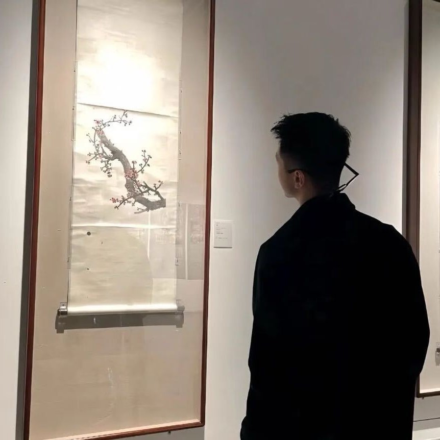 梁旭卓