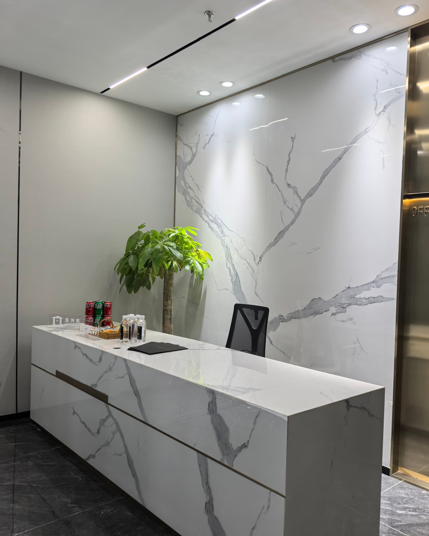 李先生找合伙人看视频赚米，有电脑就可以做，操作简单，0费用，日结，可放大工作室