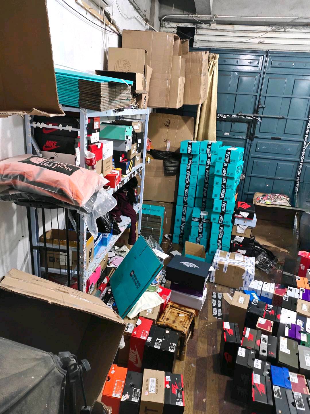 王宇豪品牌货源诚招全国代理，我提供莆田鞋一手货源，支持货到付款，售后无忧，合作共赢。