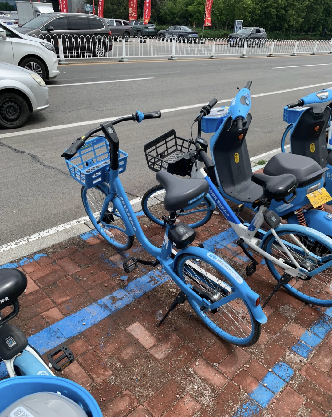 崔先生地推项目哈啰拉新，一单3-5元，纯绿，秒结！