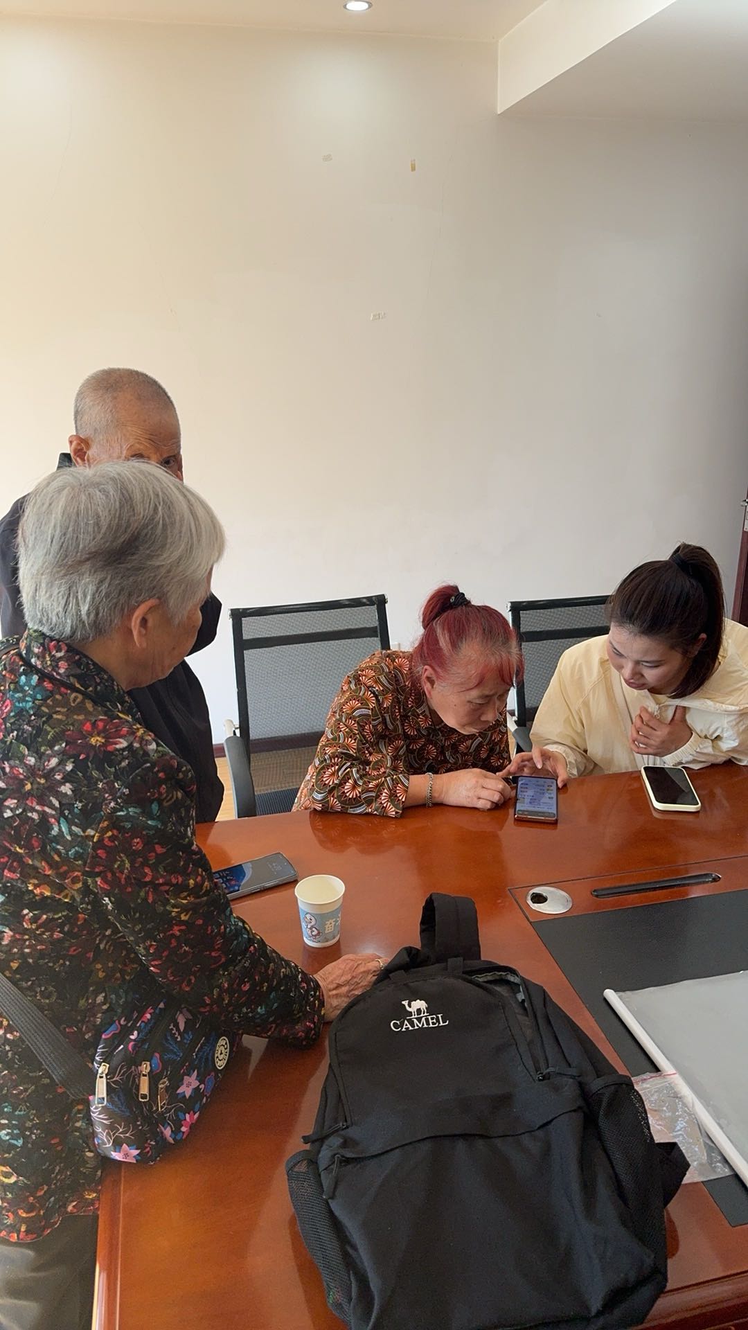 杨先生推广团队自有工作室每天客源稳定，需要项目