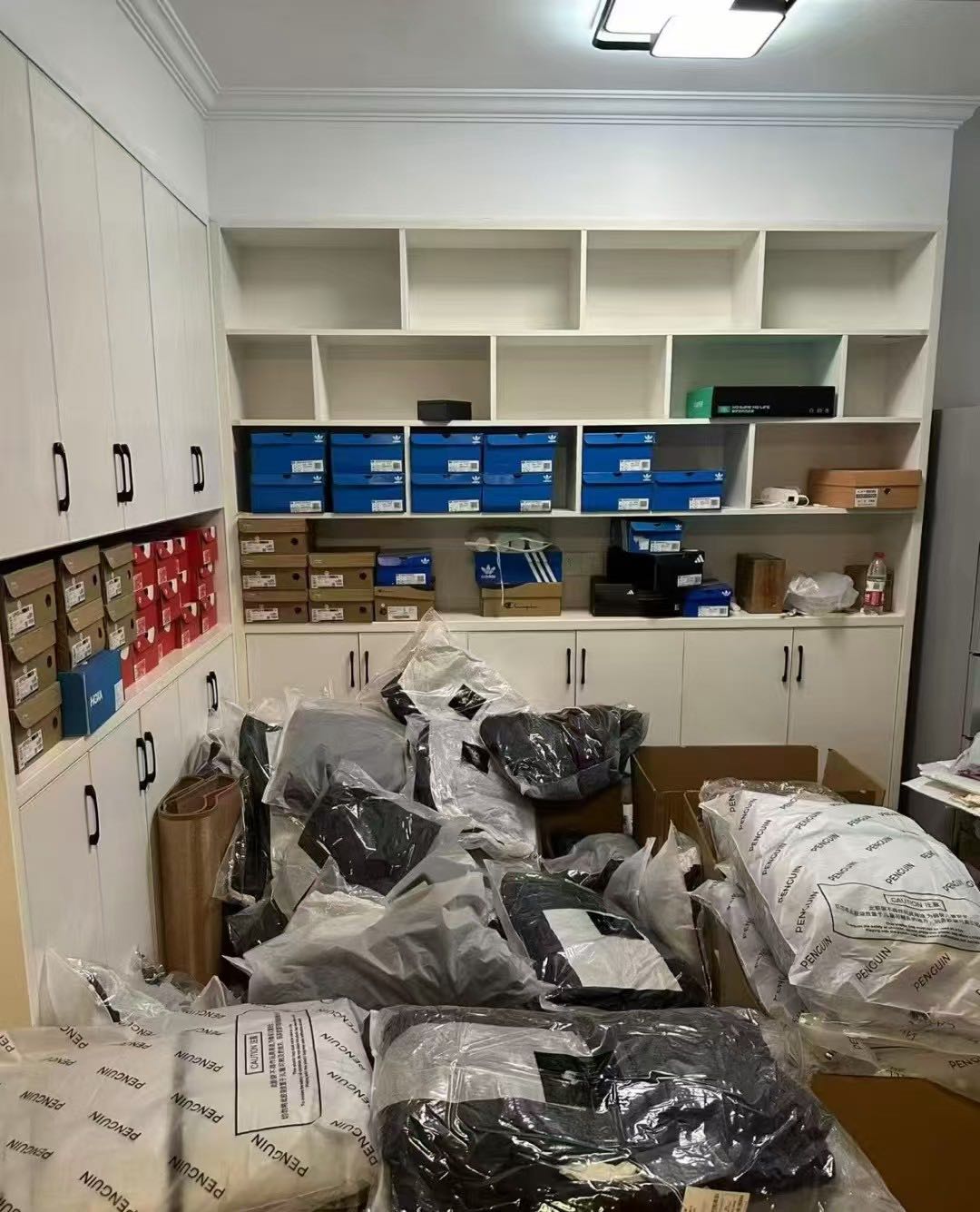 盛城浩其他供需得物搬砖 1对1私车 利润73分 合作共赢