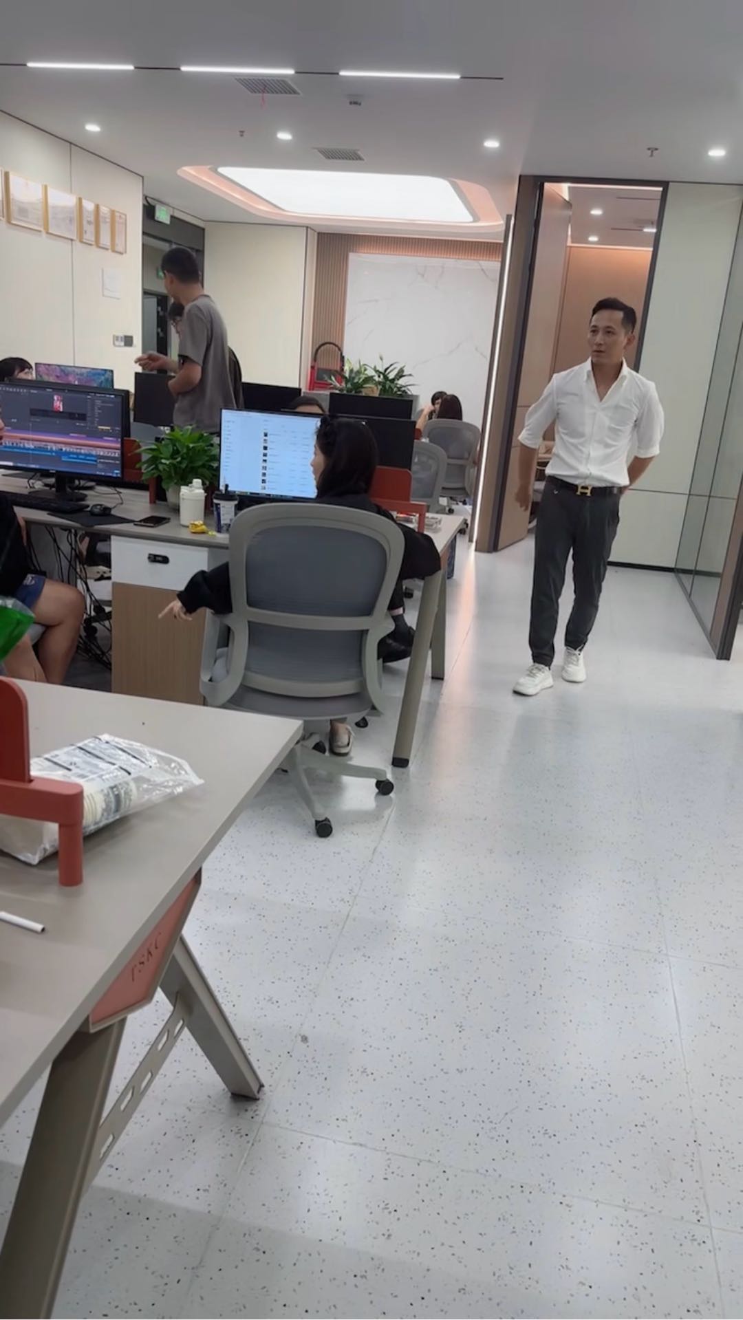 朱梦涛找合伙人0门槛 ai广告短剧变现 新手直接上岗 收益日结