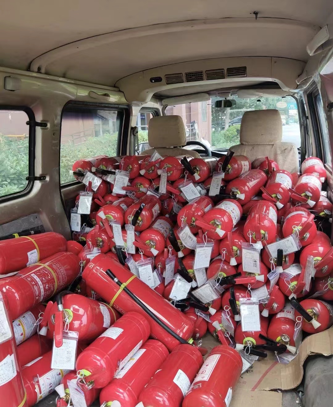 宋先生其他供需灭火器 全国可做 零成本 纯绿完整产业链 