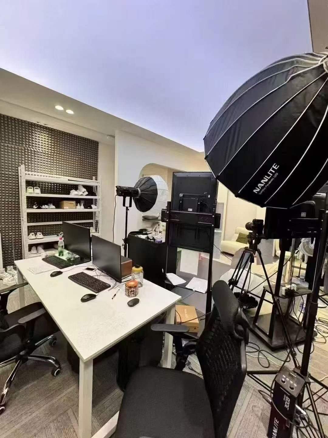 朱先生乙方信息直播基地寻抖音店铺商家合作，纯佣