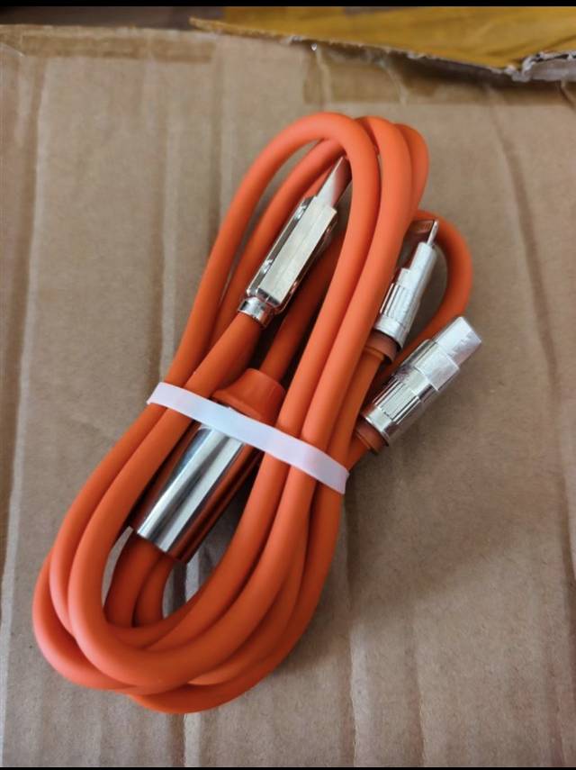 樊先生品牌货源1000条锌合金加粗超级快速充电线，长度1.2米，全清5元一条