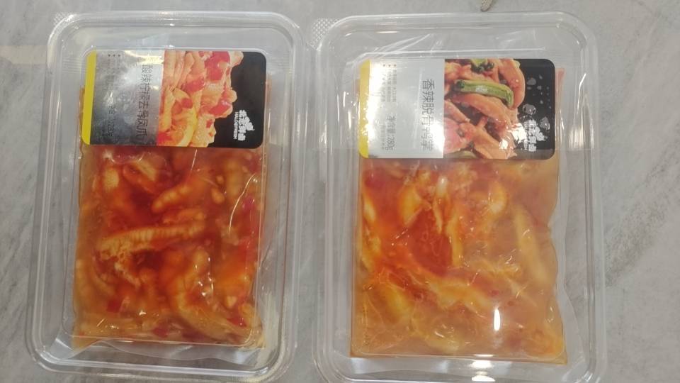 刘贯军品牌货源提供无骨鸡爪，无骨鸭掌系列货源