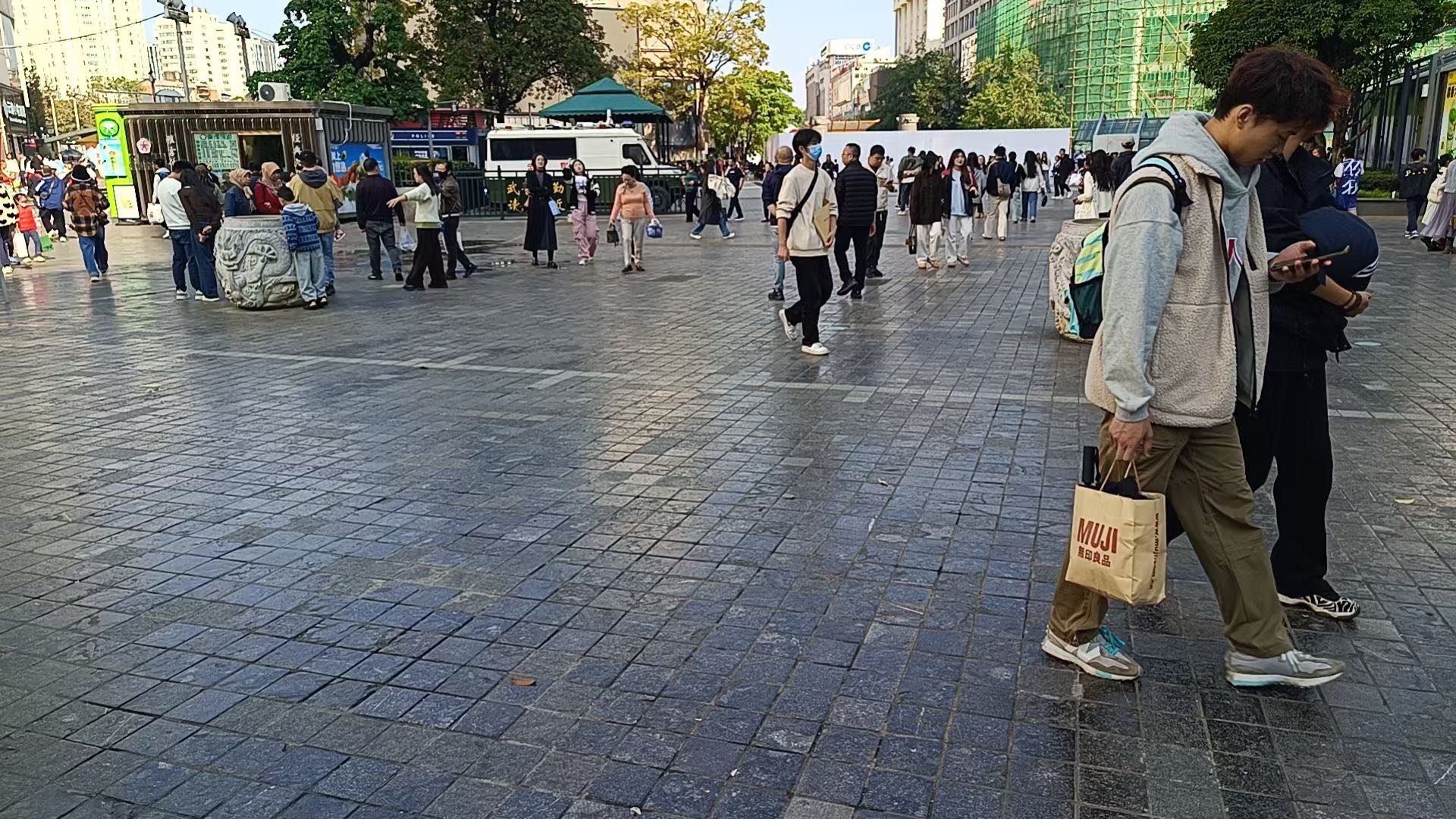 潘先生推广团队云南昆明地推