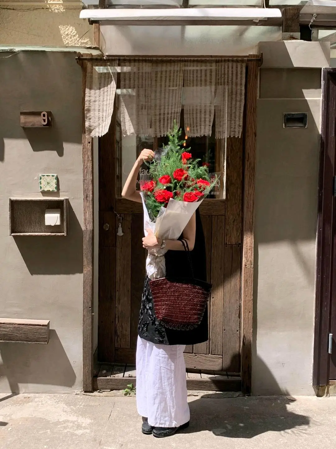 u客直谈实名认证张女士