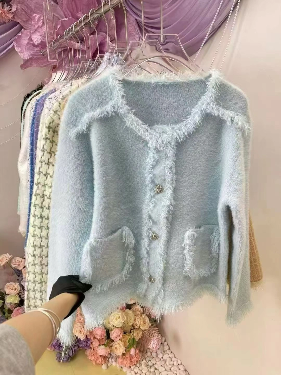 叶晓雯品牌货源广东服装,裤子全品类批发,个位数起拿货