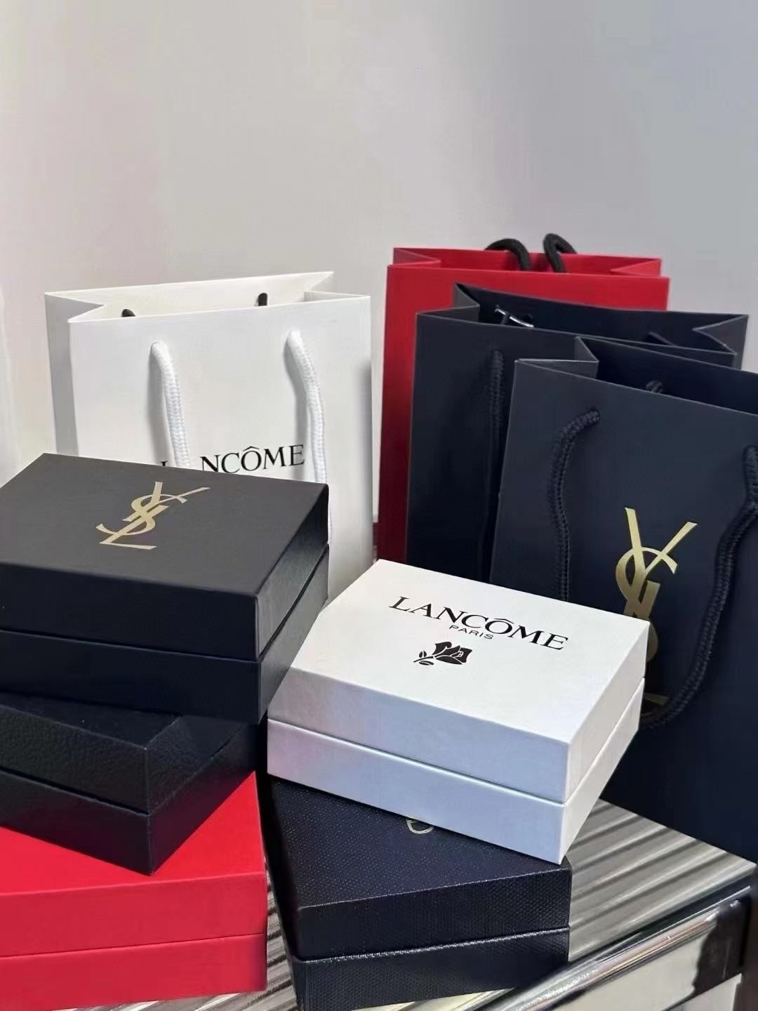 李先生美妆国际进口品直供，0加盟费，可一件代发