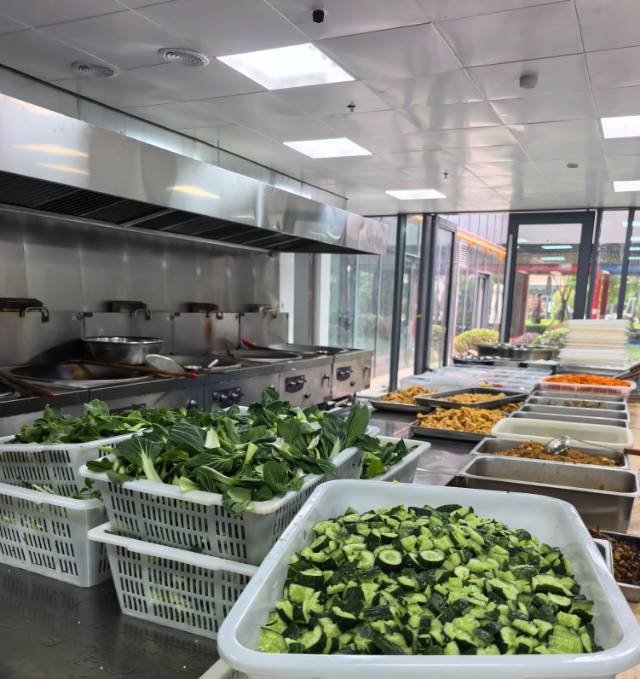 黄先生品牌货源全成都配送每天5000份，各位老板和有资源的朋友省心省钱，欢迎异业合作