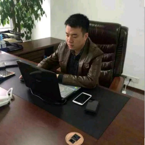 陈栋