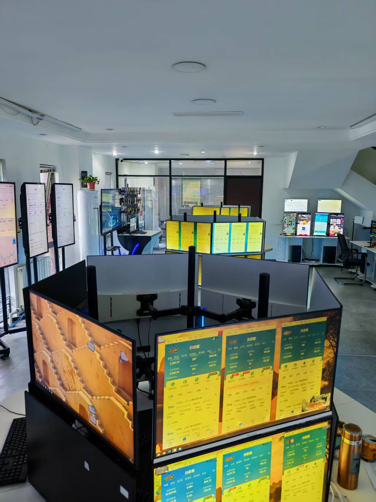 郑鹤抖音流量主变现项目合作，单机月入*