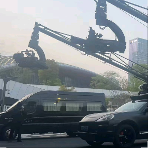 任重文