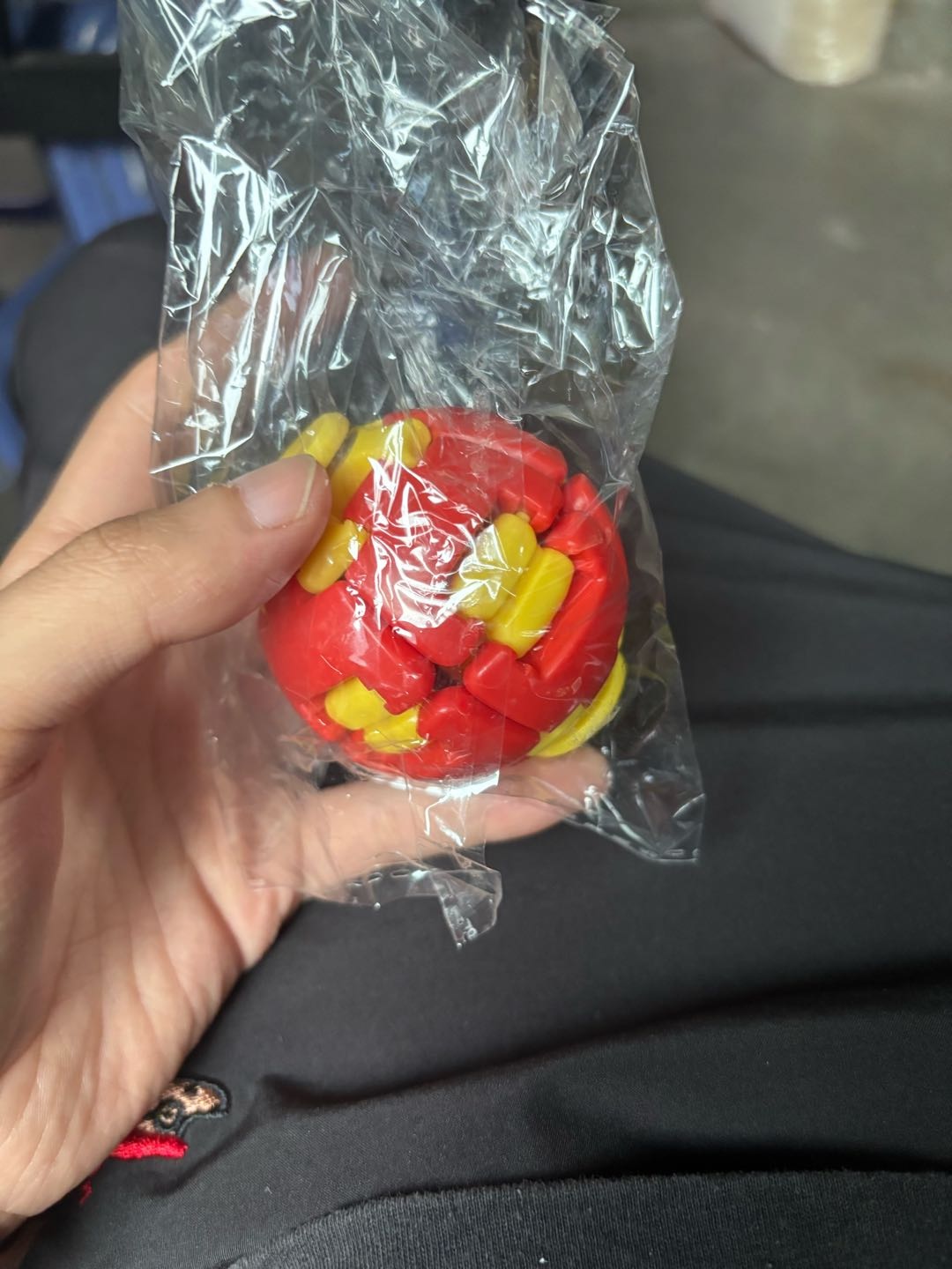 华三宝按压旋转解压球,指尖魔方减压玩具