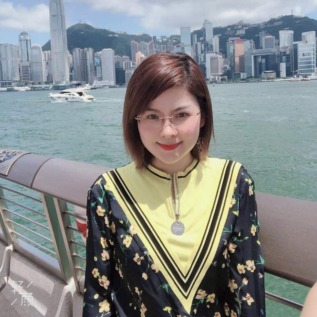 罗女士